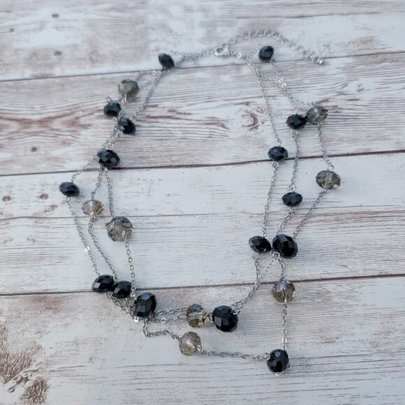 Vintage Necklace Layered Silver Tone with Black & Grey Beads - Picture 7 of 7
